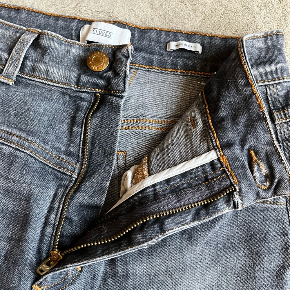 CLOSED Denim Skinny Pusher Jeans - Picture 7 of 14